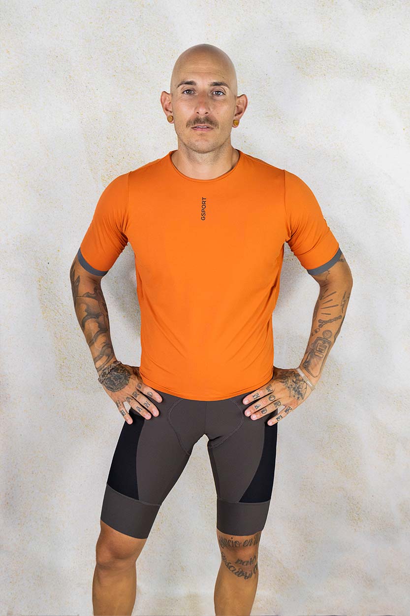 Men's Xplore Pockets Lava T-Shirt