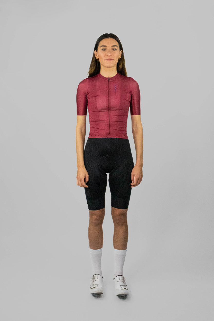 maillot de ciclismo femenino color granate comodo